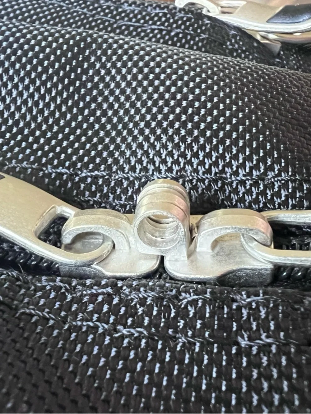Targus rolling work bag. Black. Silver-toned hardware. - Picture 12 of 16